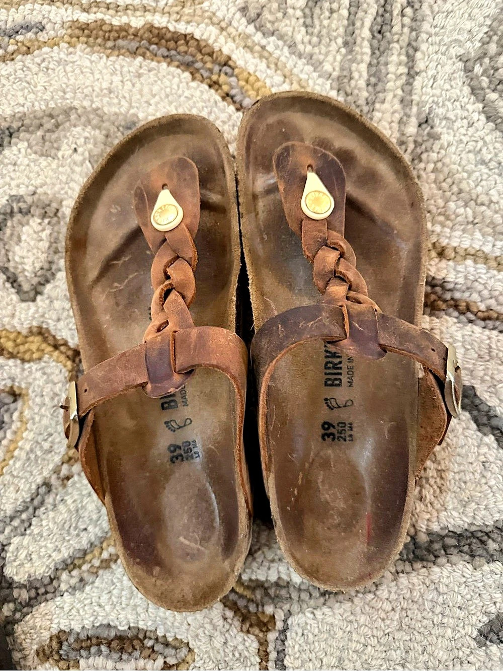 Birkenstock Gizeh Braided Oiled Leather Sandal Brown Sandals EU 39